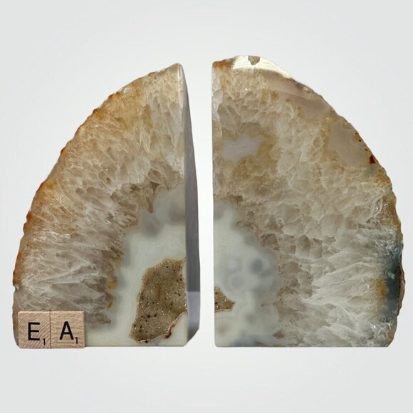 Agate Crystal bookends with Geode Center, Natural stone, Bookshelf Decor (EA) - Picture 10 of 13